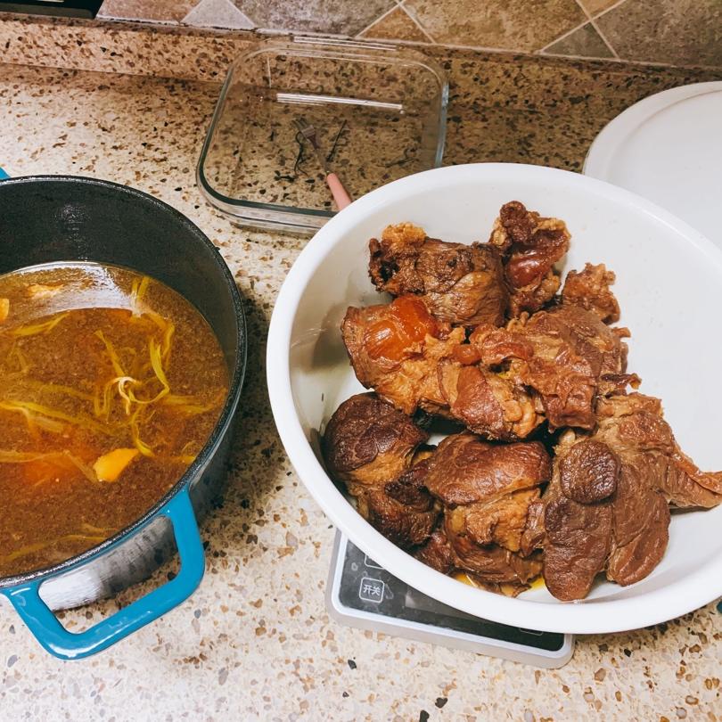 卤牛肉