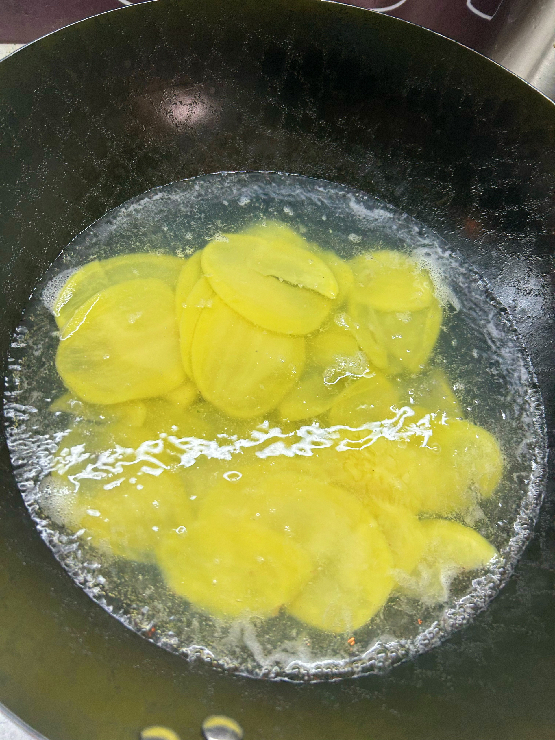 酸辣凉拌土豆的做法 步骤1
