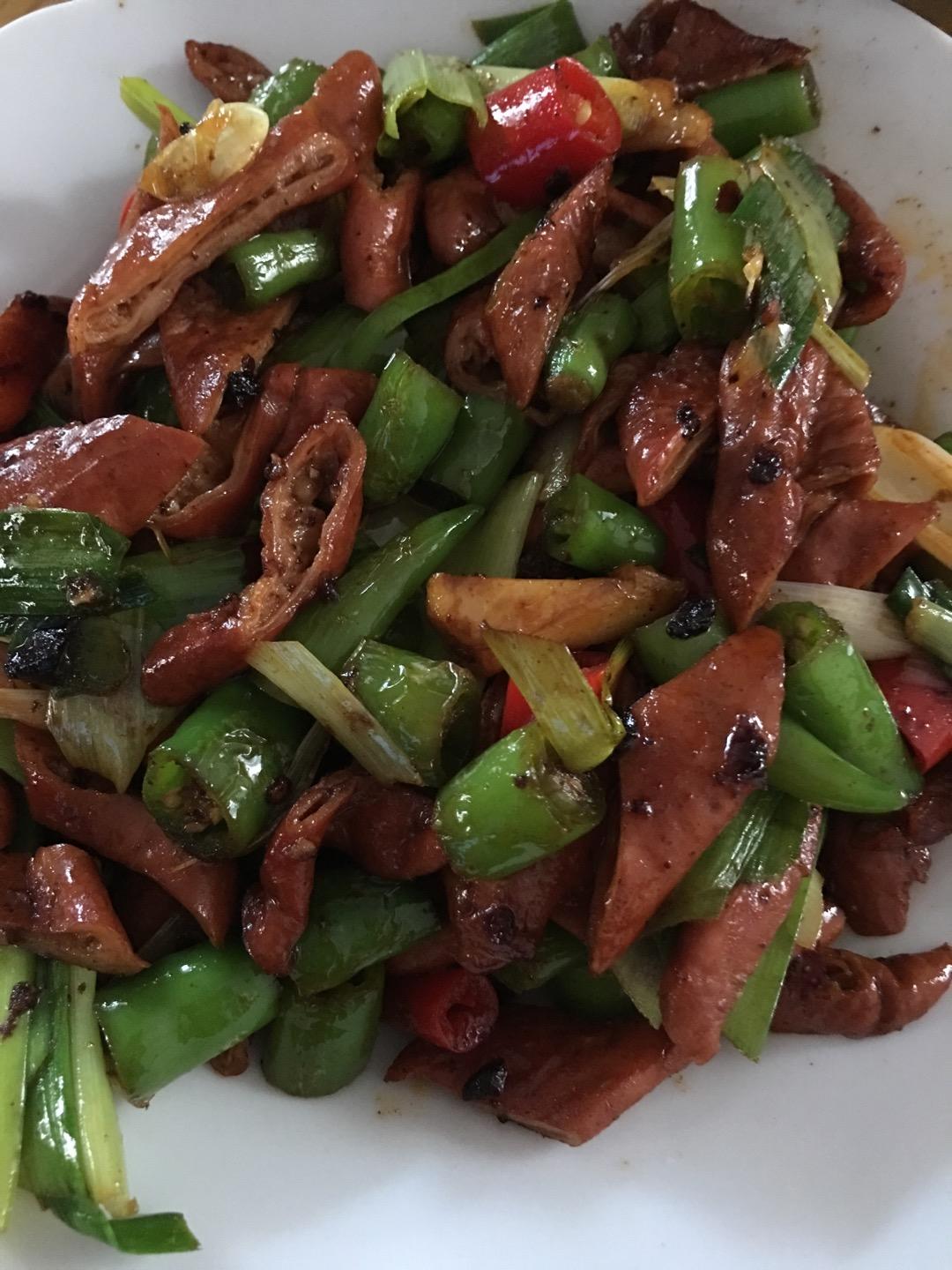 青蒜杭椒小炒肥肠【食材包操作说明】