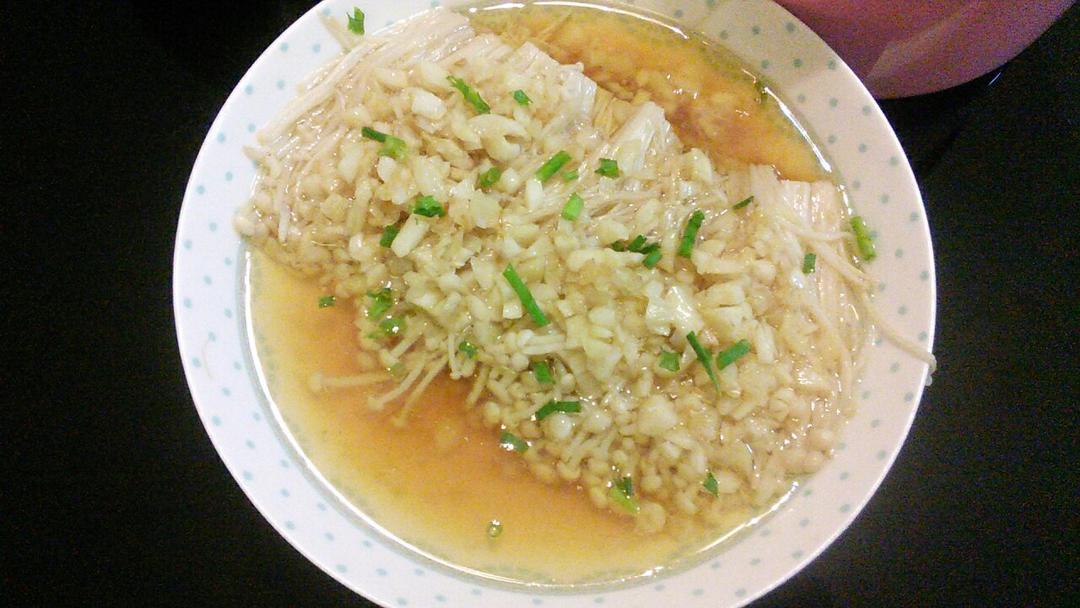 蒜蓉蒸金针菇