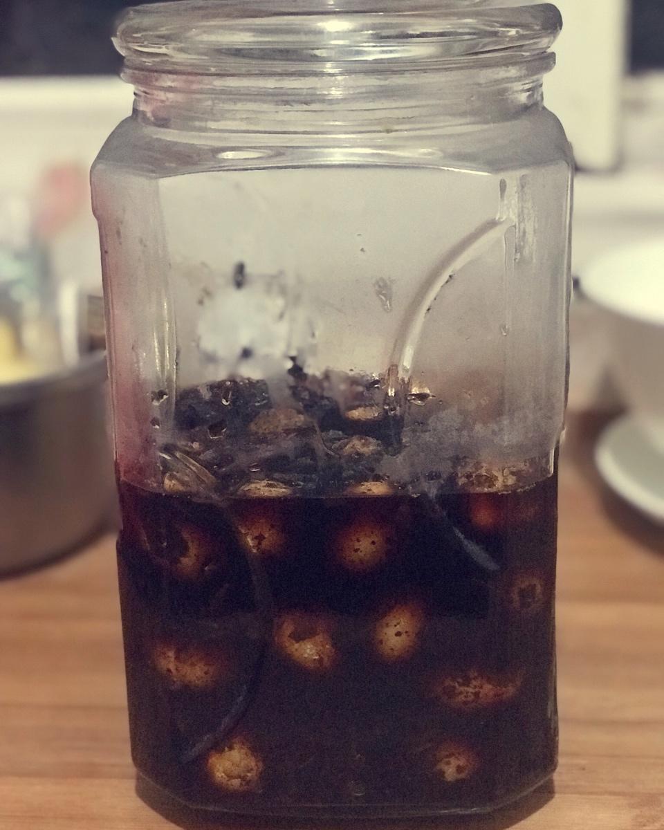 卤蛋
