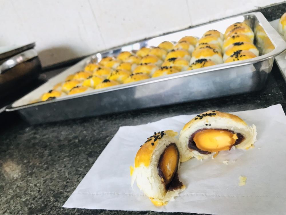 蛋黄酥