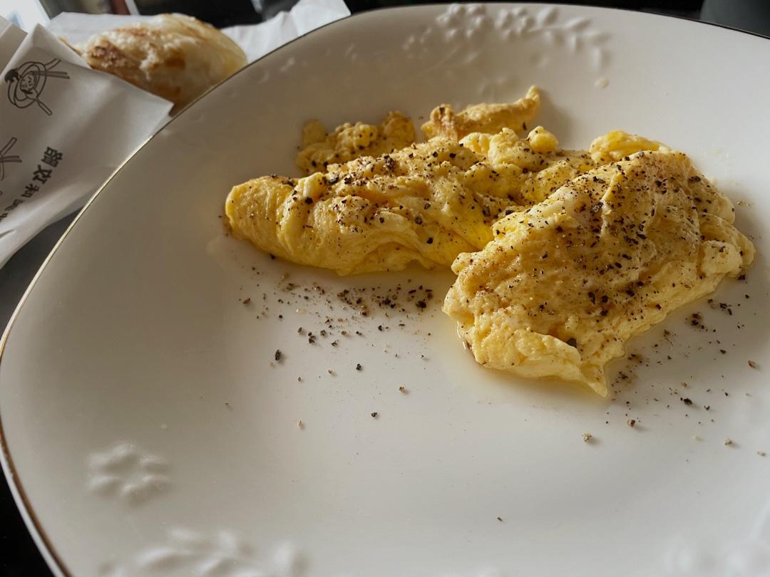 美式炒蛋 scrambled eggs