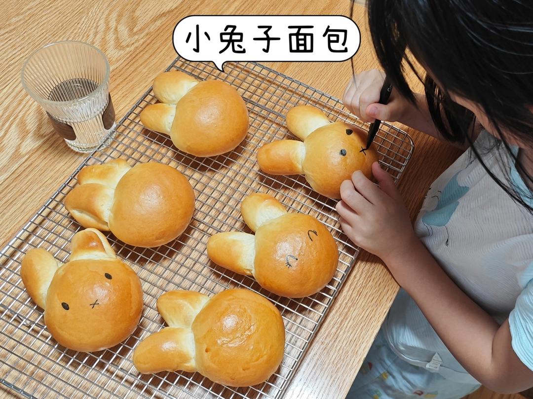 小兔子面包