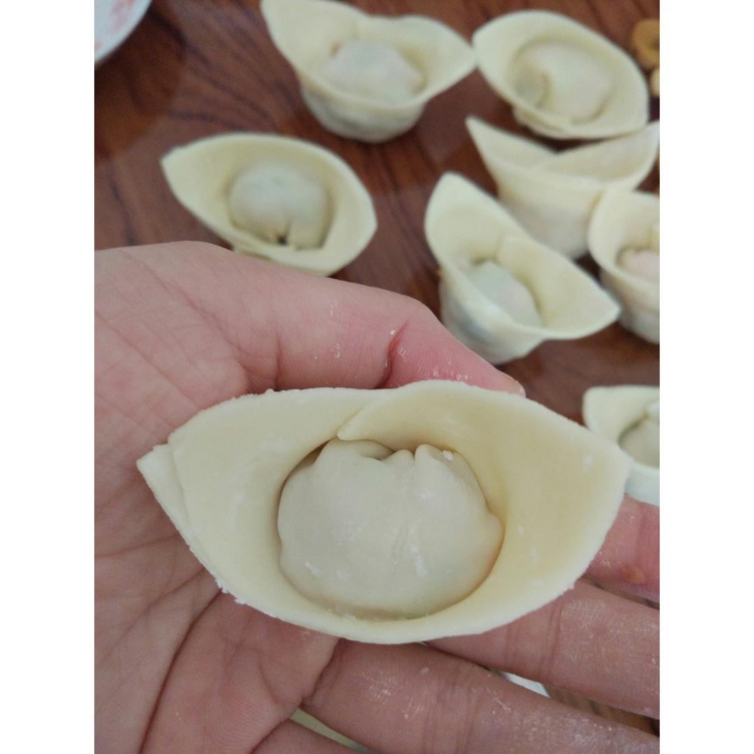 元宝馄饨的包法