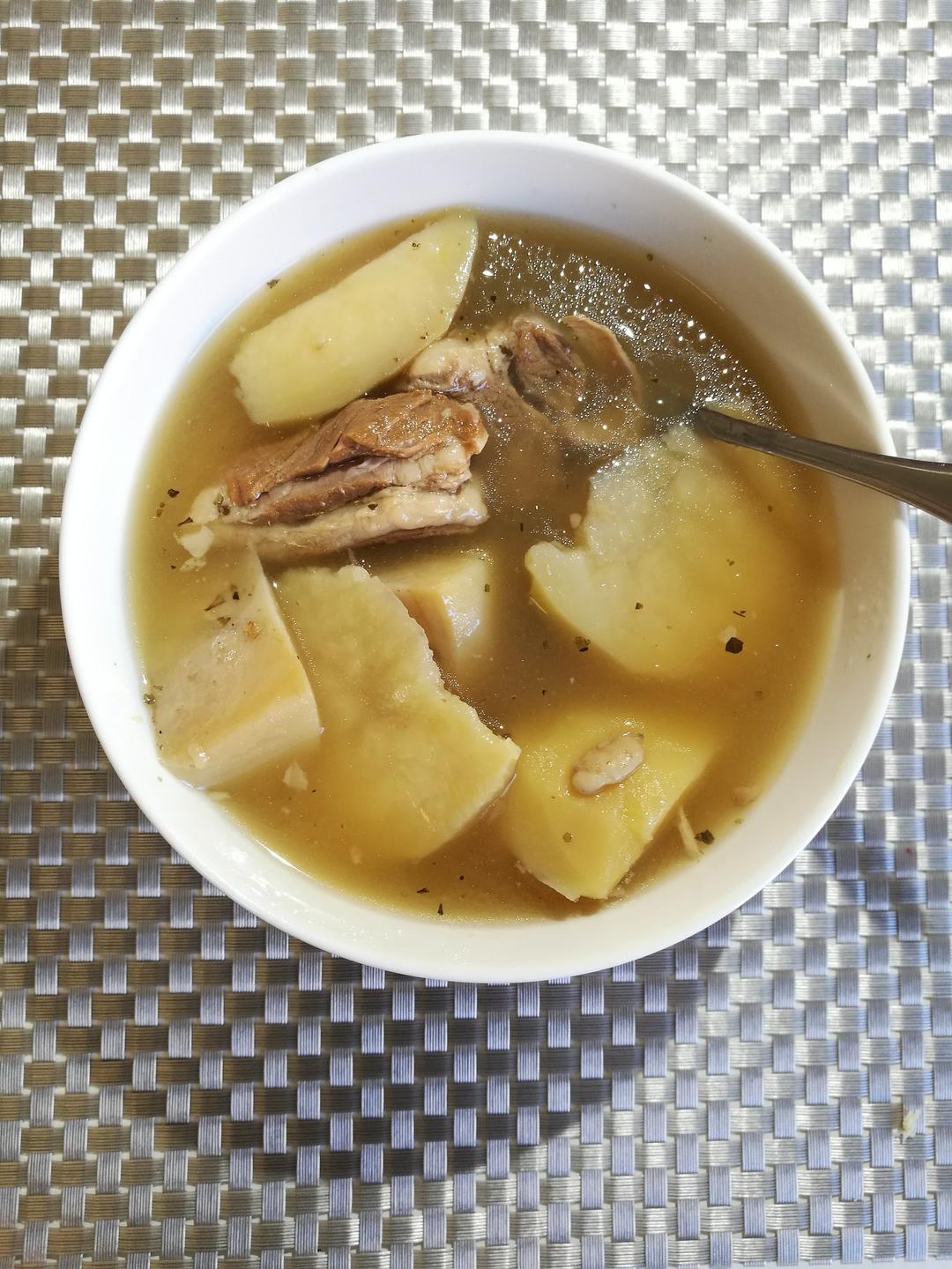 土豆炖羊肉