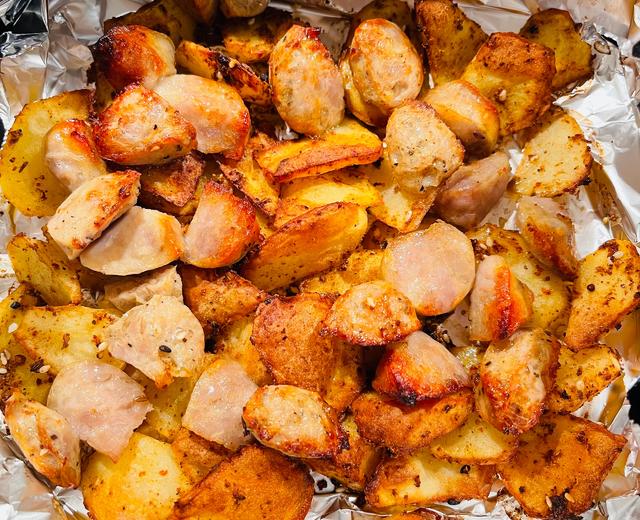 夜宵小食❤️土豆烤肠（空气炸锅版）的做法