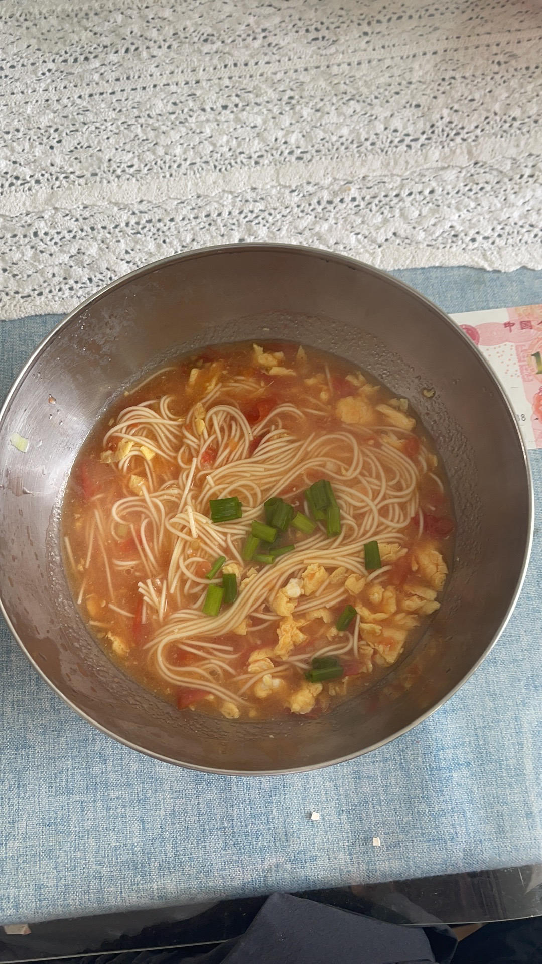 汤都要喝光的西红柿鸡蛋面