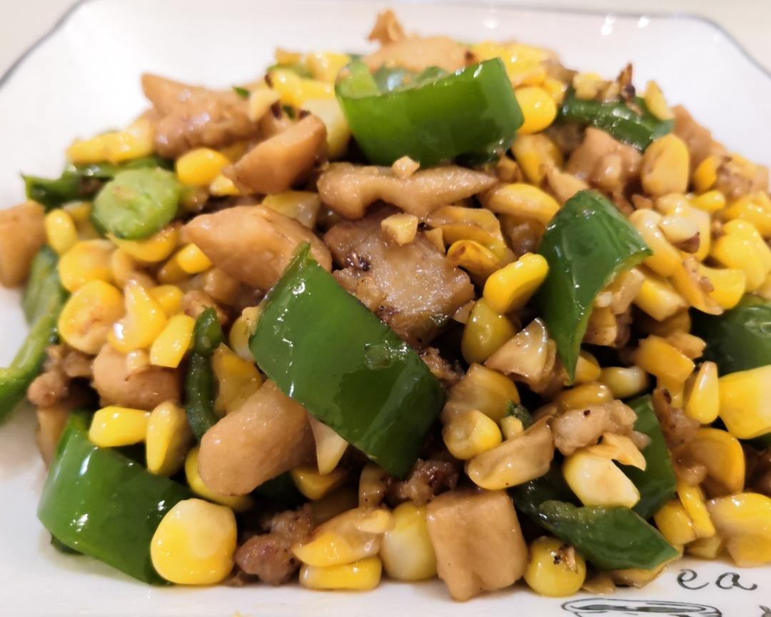 夏日开胃小炒玉米粒炒萝卜干