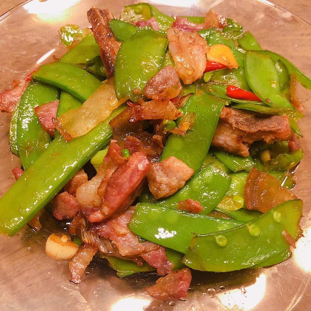 荷兰豆炒腊肉