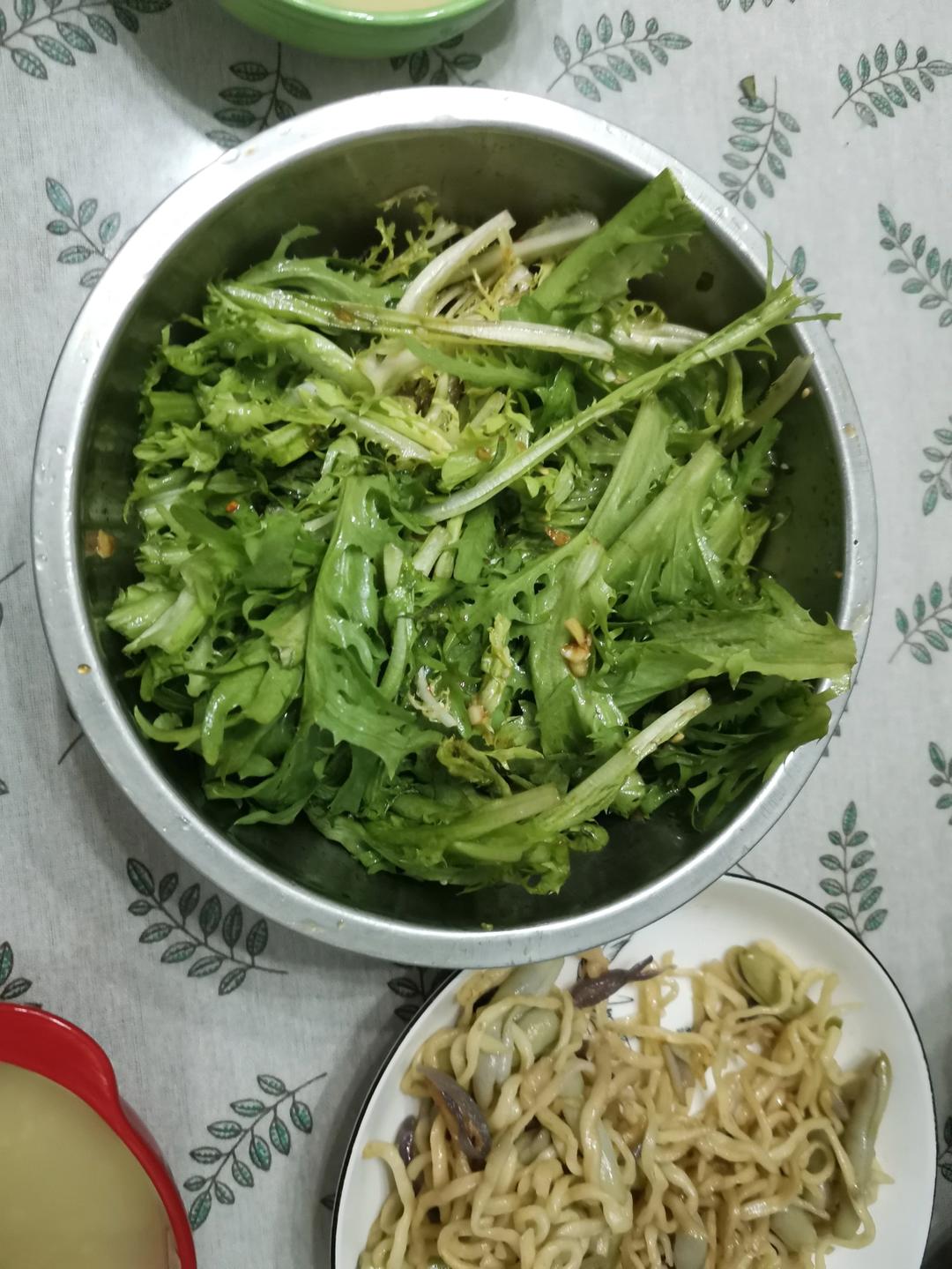 年夜饭必做的一道凉菜凉拌苦菊