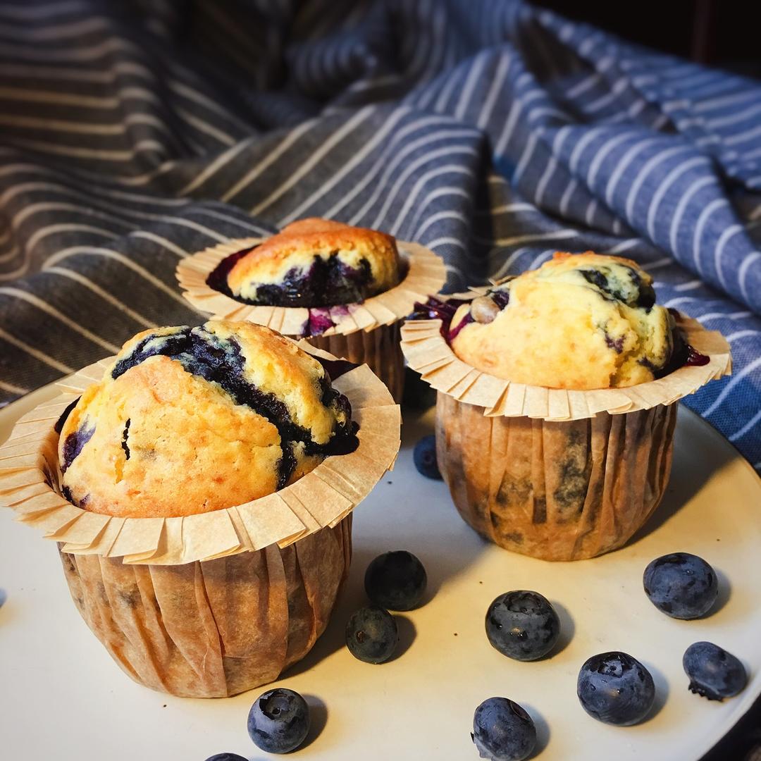 蓝莓玛芬蛋糕 Blueberry Muffin