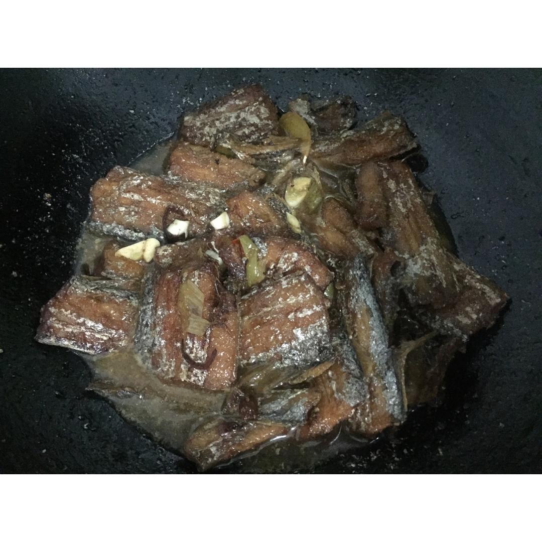 红烧带鱼