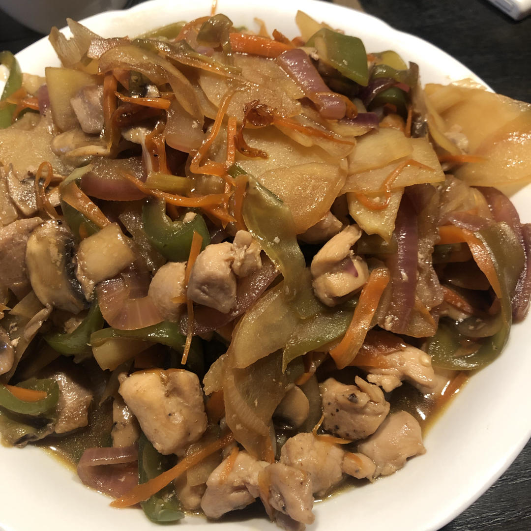 鸡丁青椒土豆片丨健康·三餐