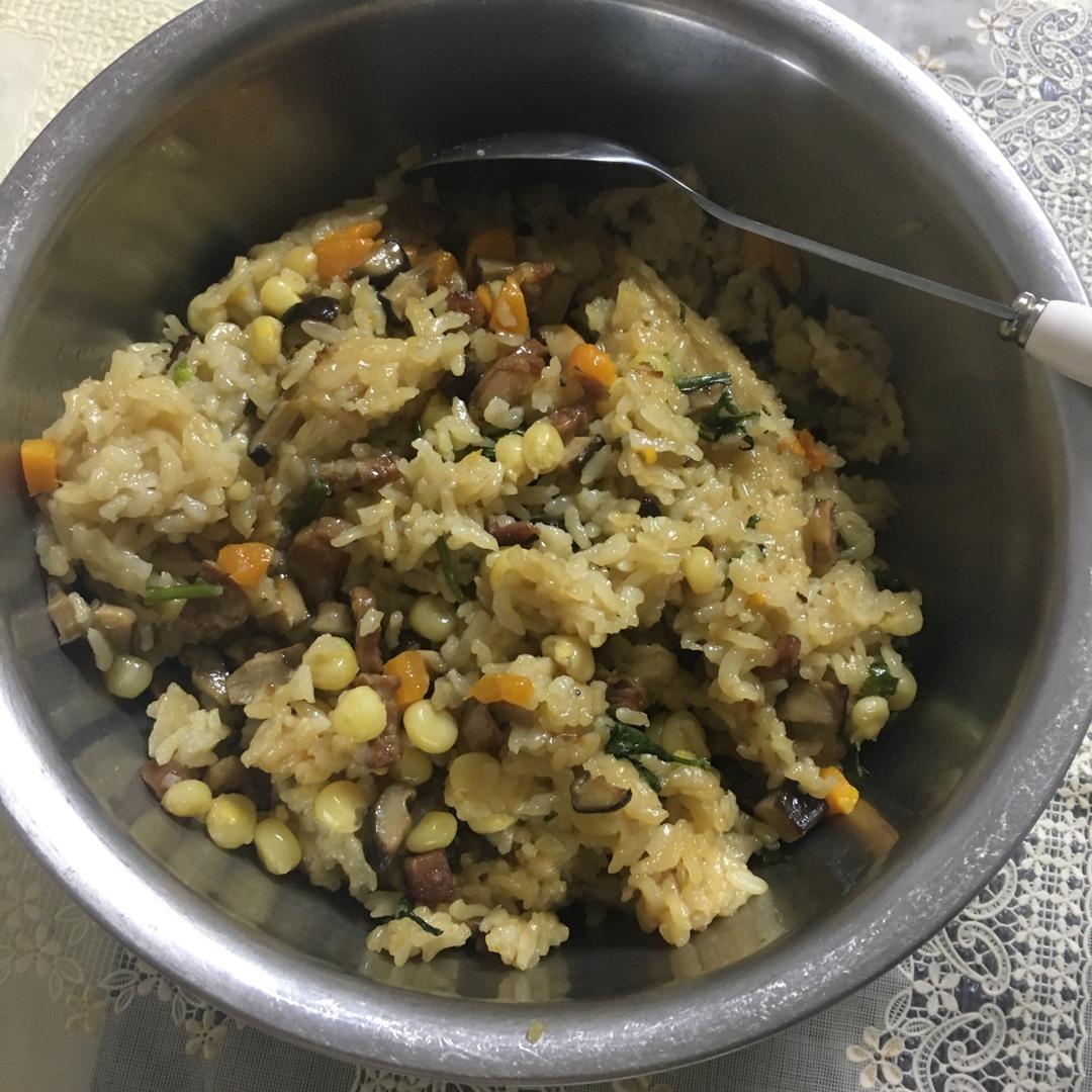 香菇腊肉饭