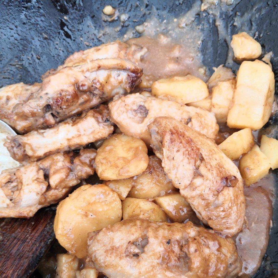 土豆炖鸡翅（快手零失败）