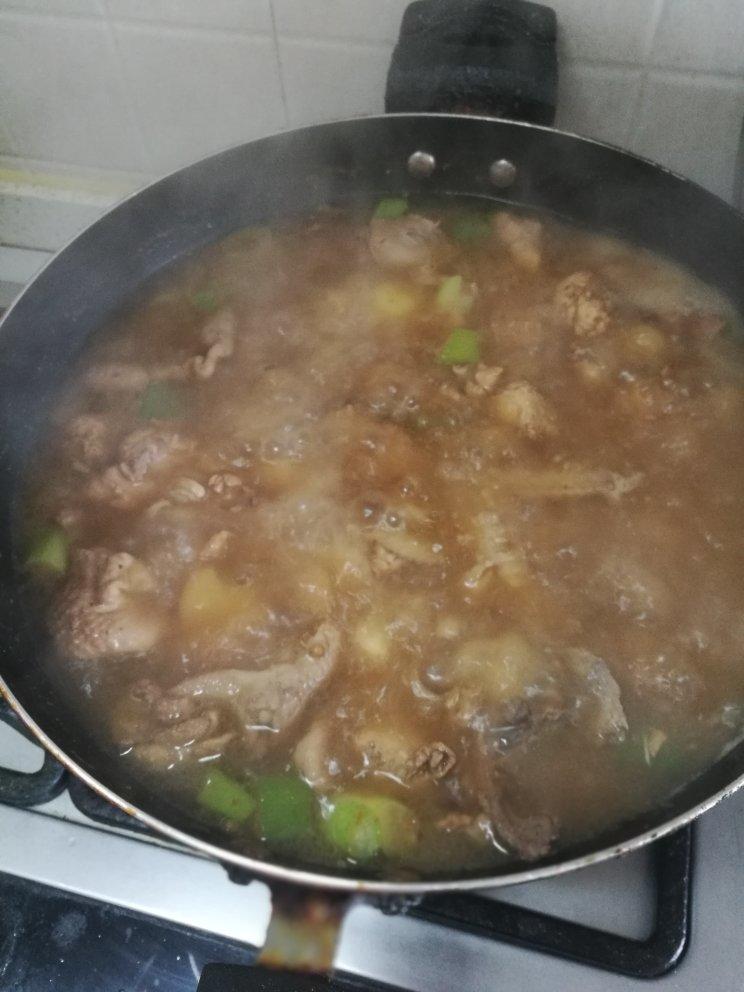 家常炖鸡