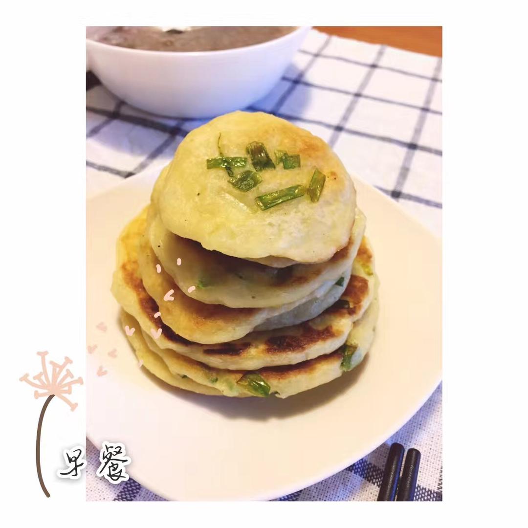 韭香山药鸡蛋饼