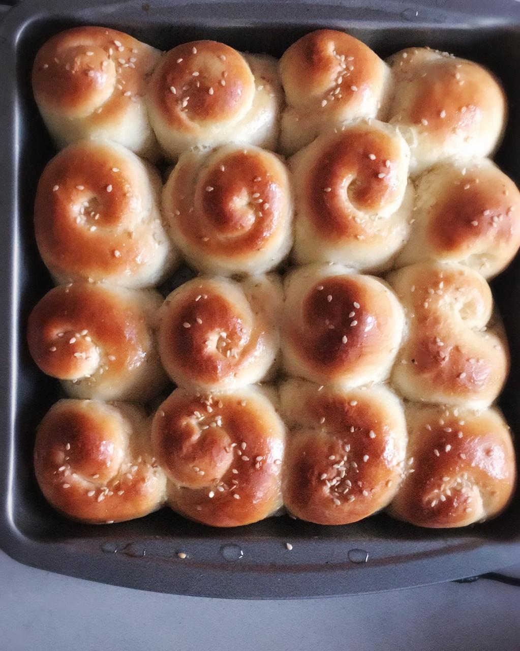 脆底蜂蜜小面包
