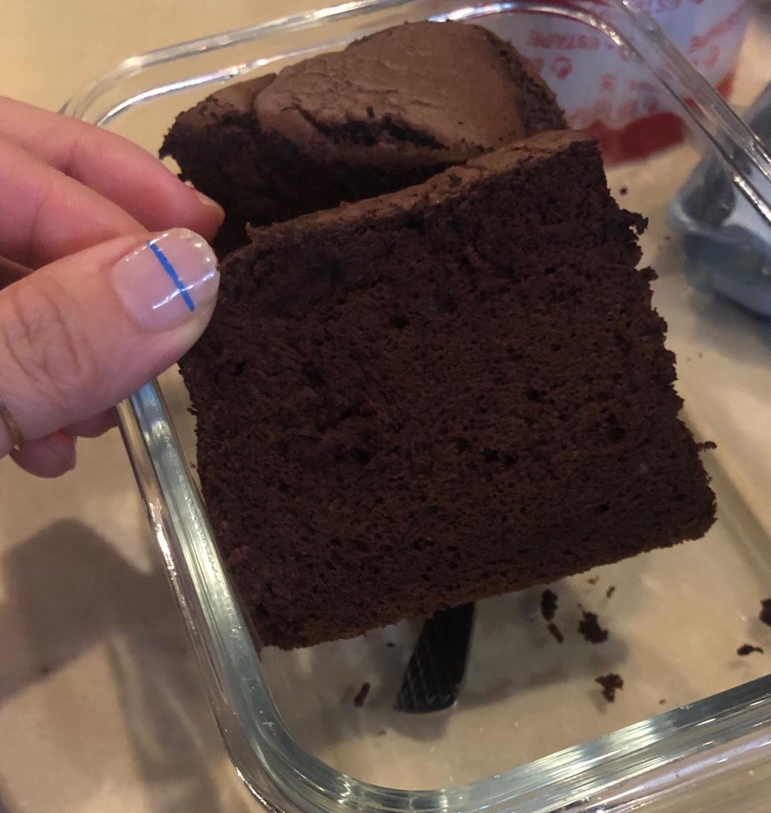 不消泡的可可巧克力戚风蛋糕