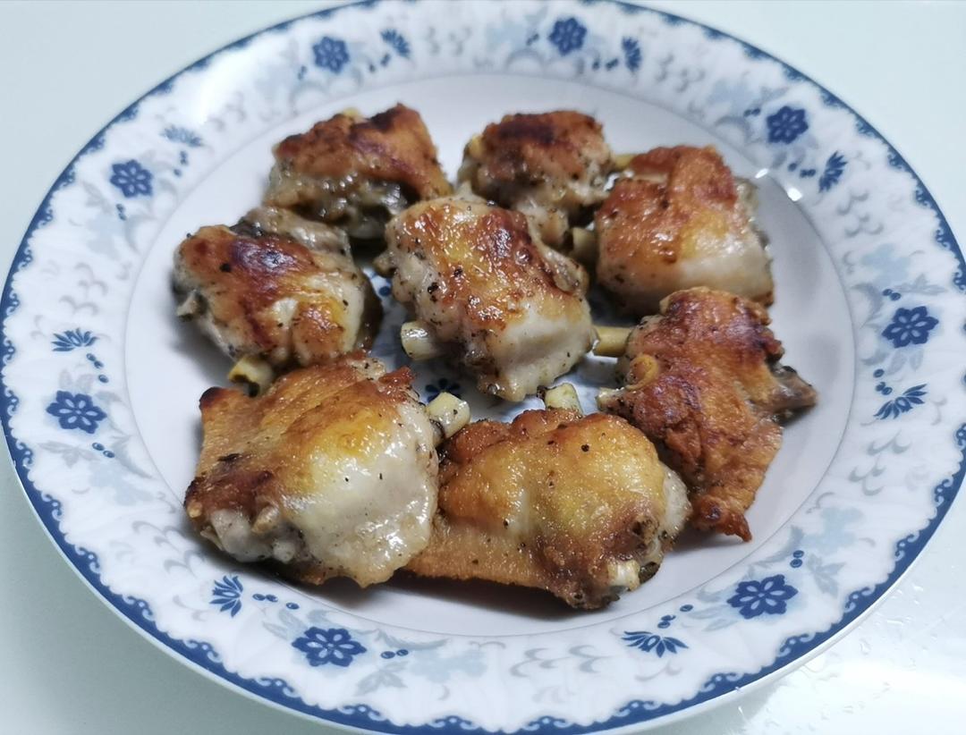简单又香脆的香煎孜然鸡翅