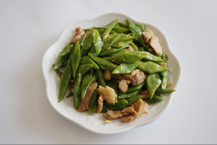 荷兰豆炒肉