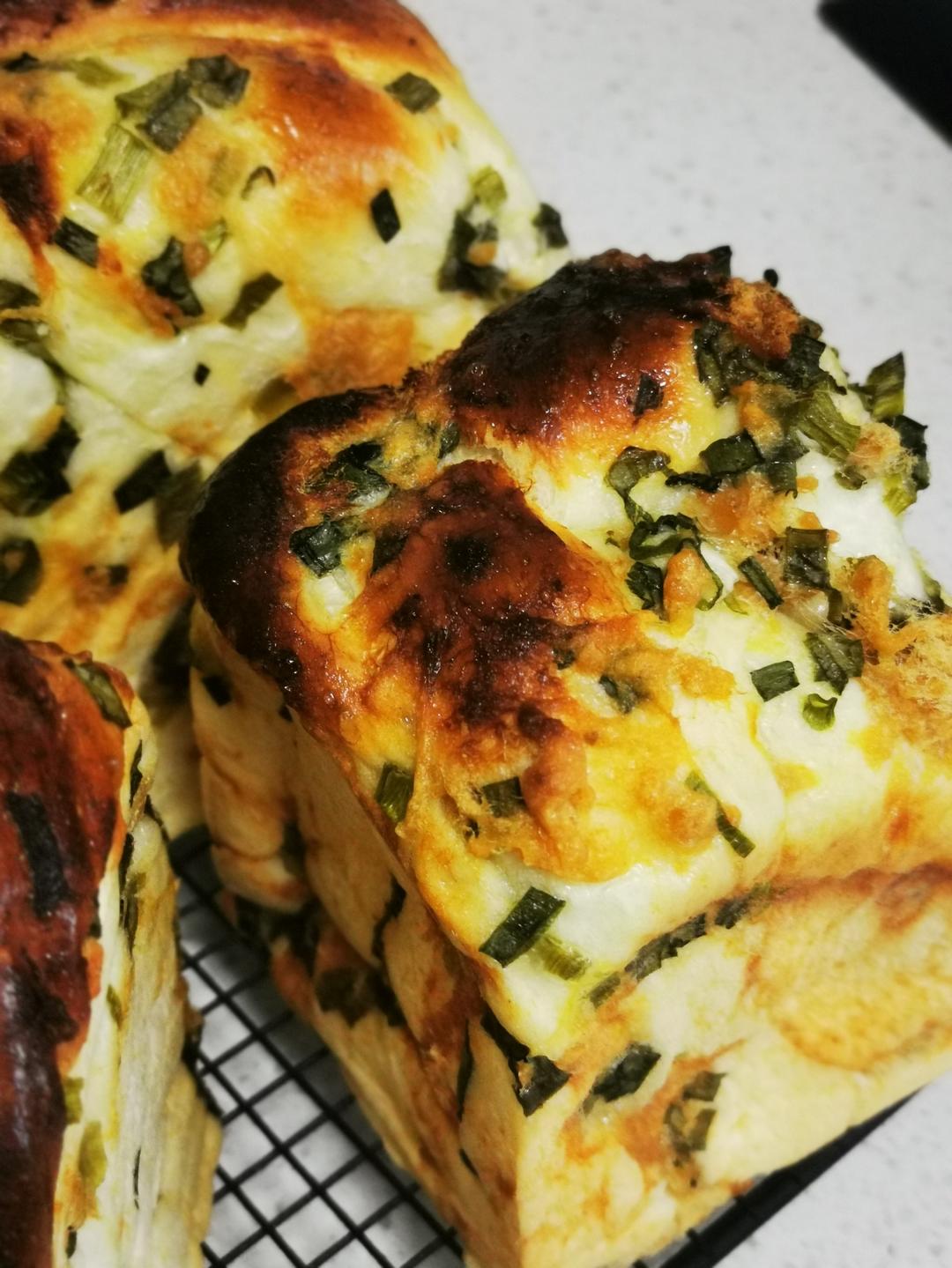 香葱肉松手撕吐司