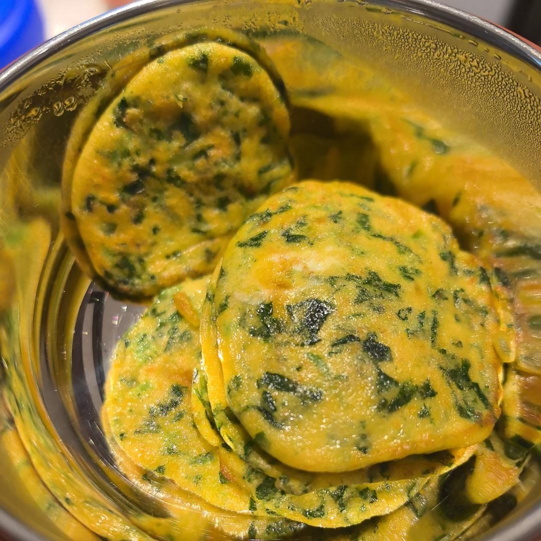 菠菜虾仁饼(可当一岁宝宝辅食)