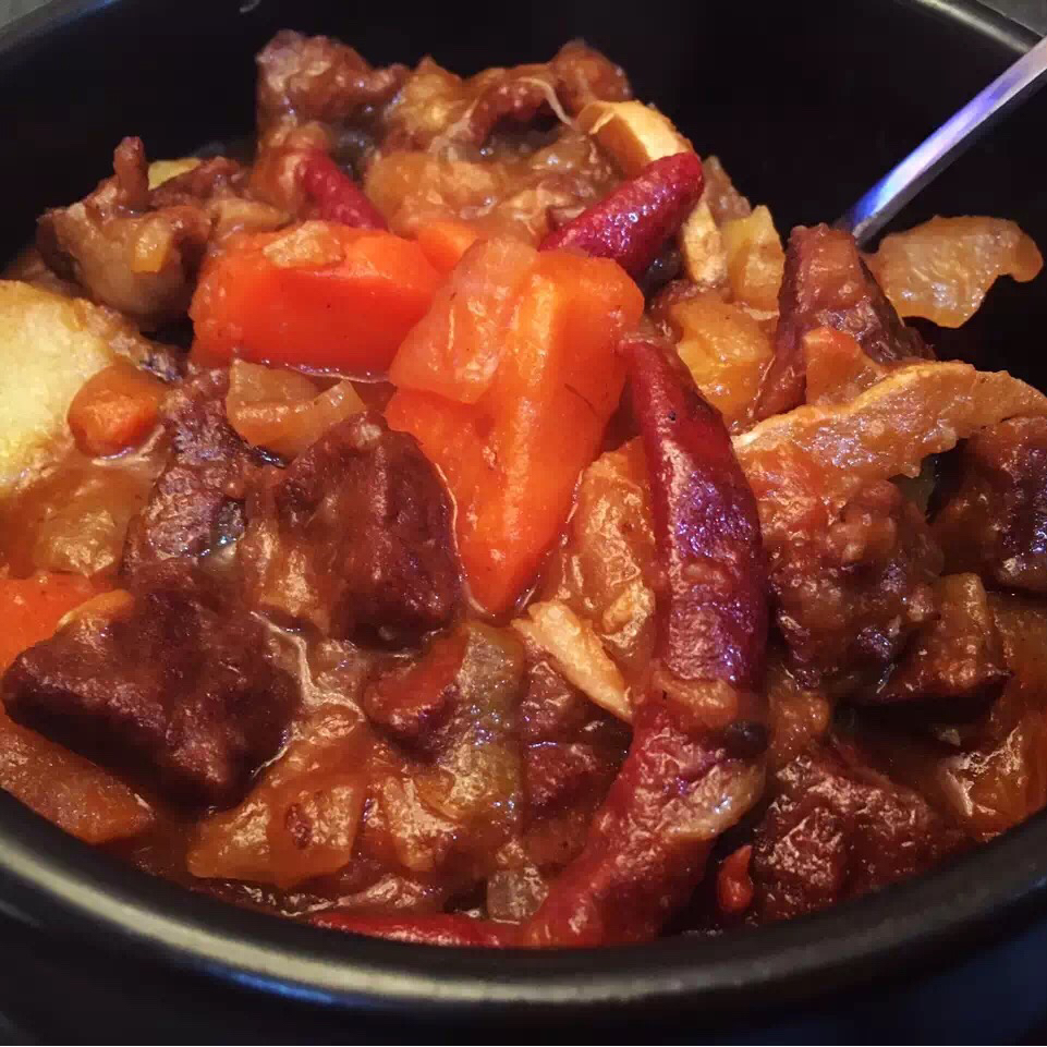 一个话唠包教包会的香浓红烩牛腩