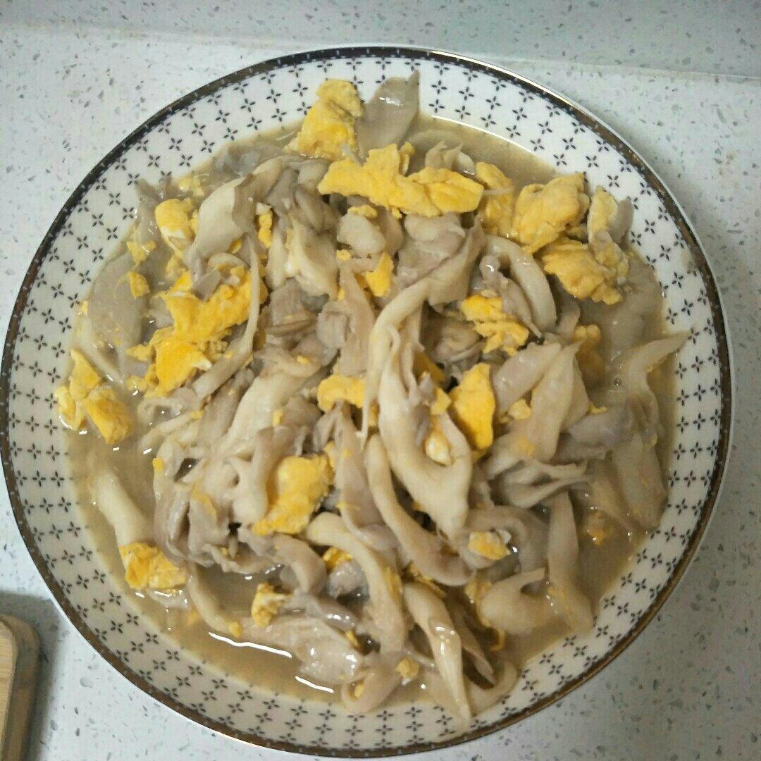 随缘开心每一天666做的蘑菇炒鸡蛋