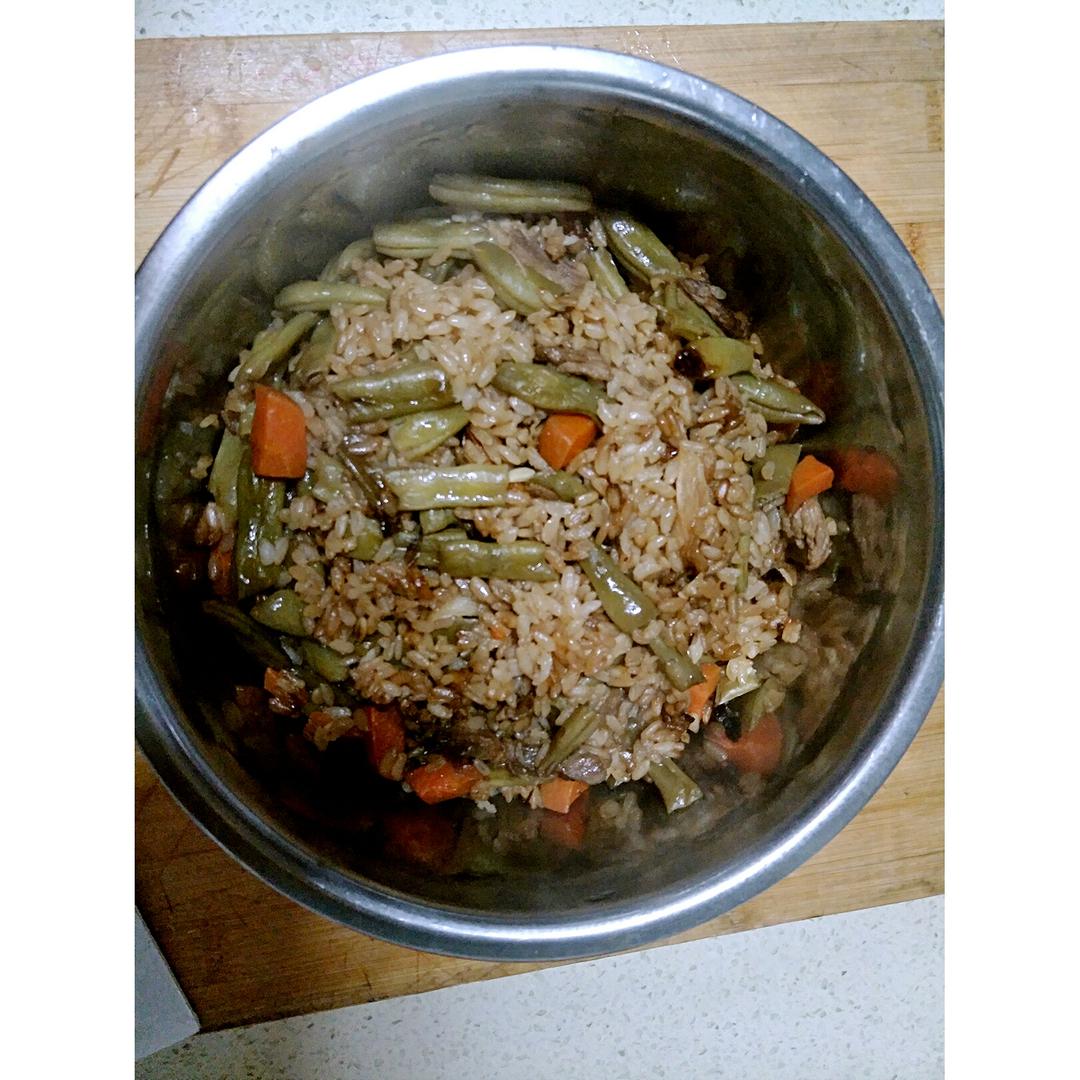 秘制土豆焖饭