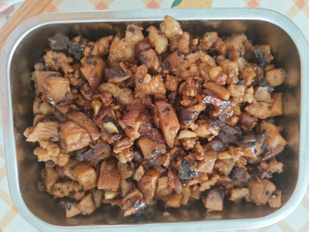 万能香菇肉酱下饭酱，香菇肉酱面，香菇肉酱盖饭