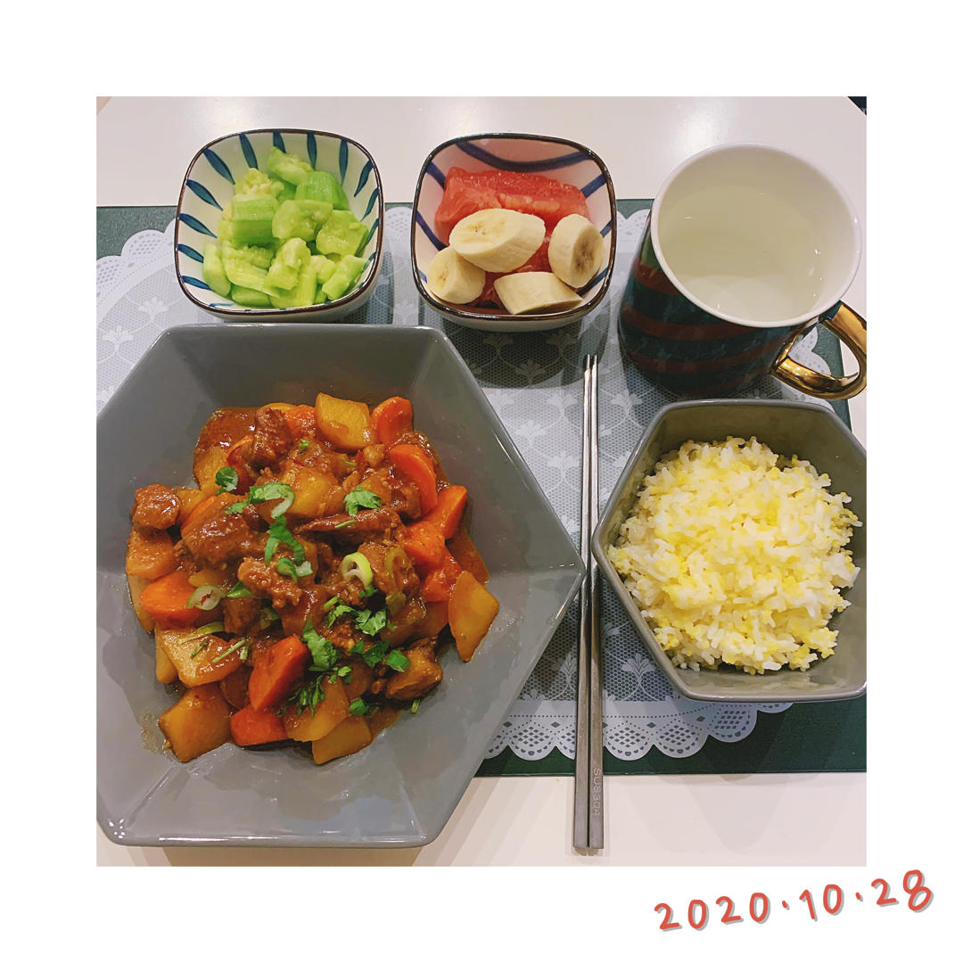 土豆焖牛腩