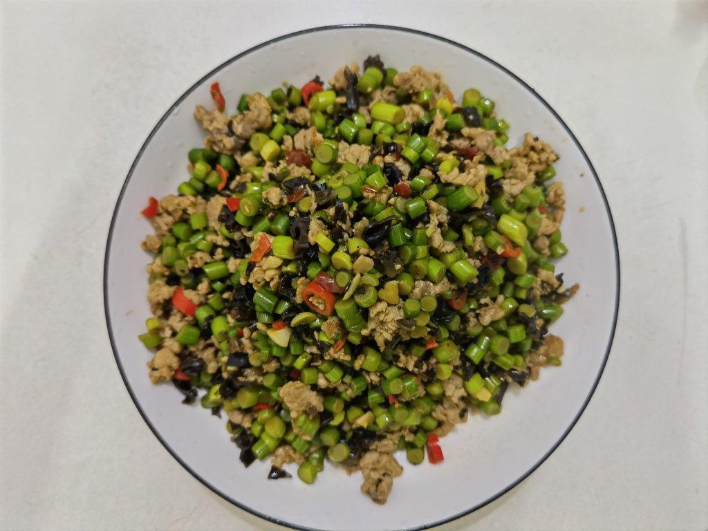 下饭菜～蒜苔肉末