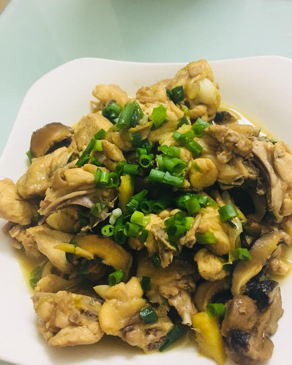香菇焖鸡