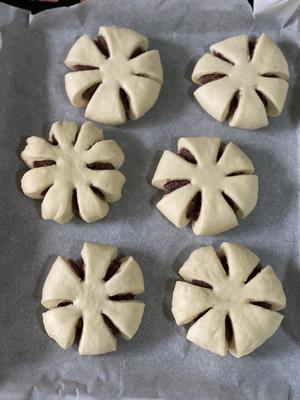 豆沙花朵面包（附红豆馅做法）的做法 步骤21