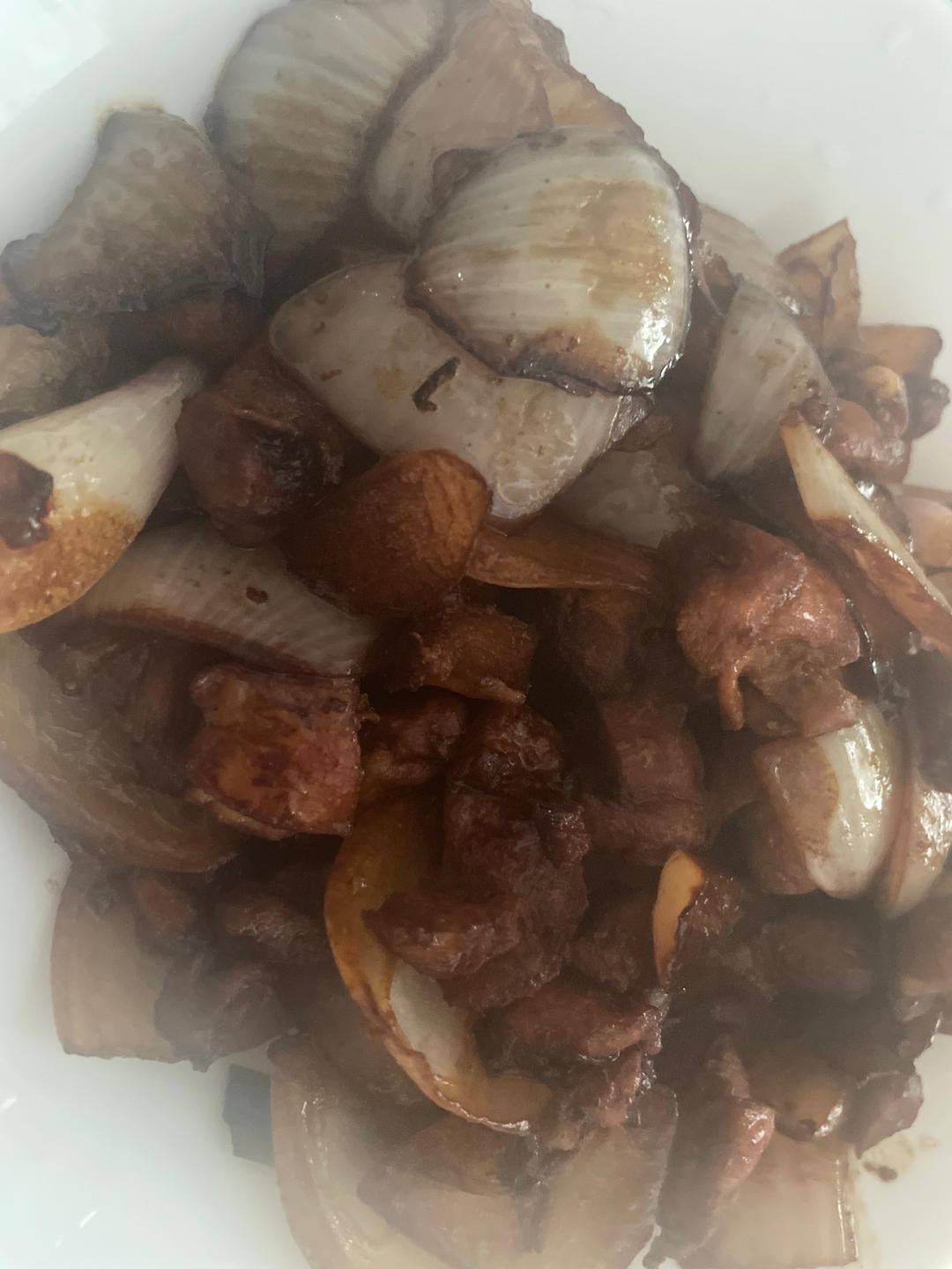 洋葱炒鸡腿肉