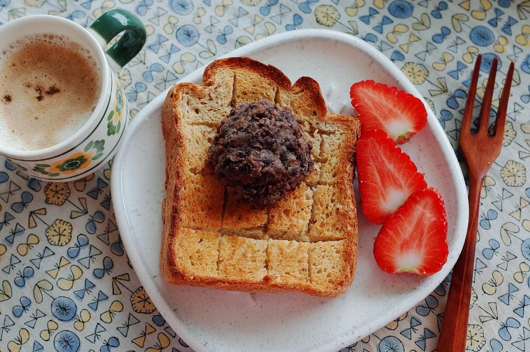 黄油砂糖吐司片