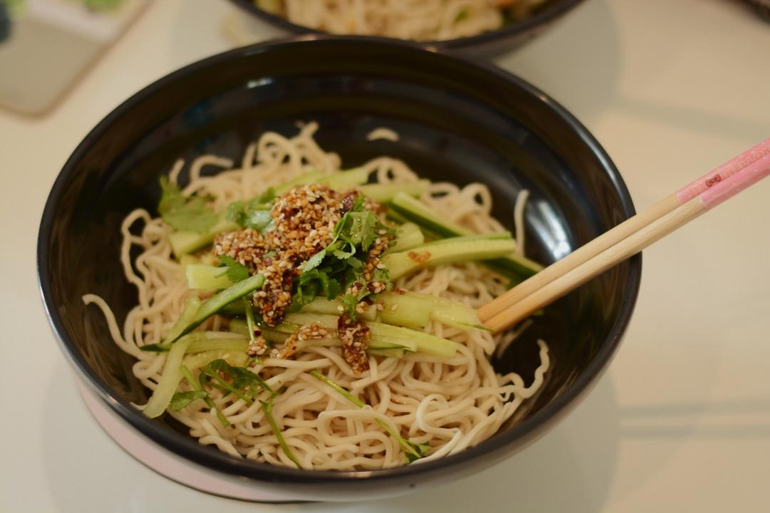 巨好吃㊙️酸辣凉拌面❗️十分钟搞定，简单快手❗️