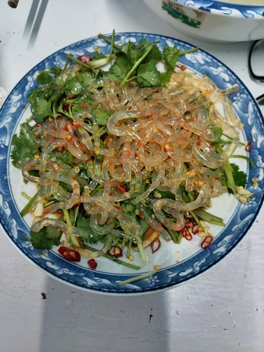 极美味香菜海蜇丝