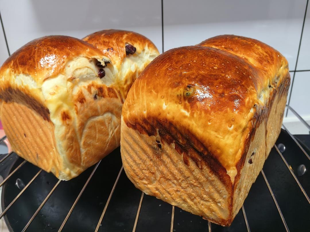 蔓越莓乳酪生吐司