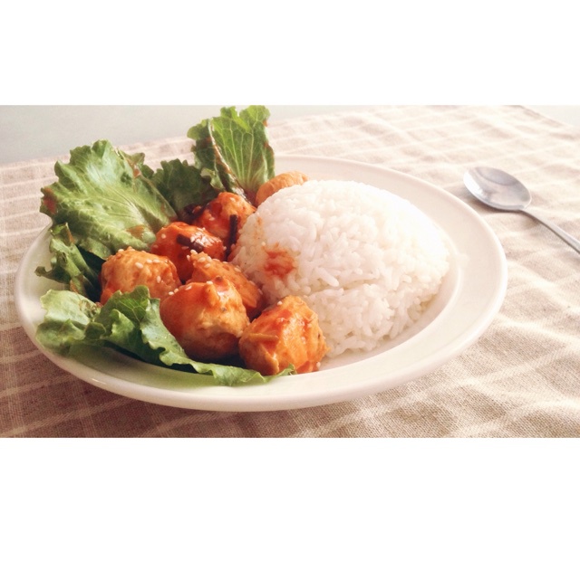 酸酸甜甜【茄汁鸡肉丸】