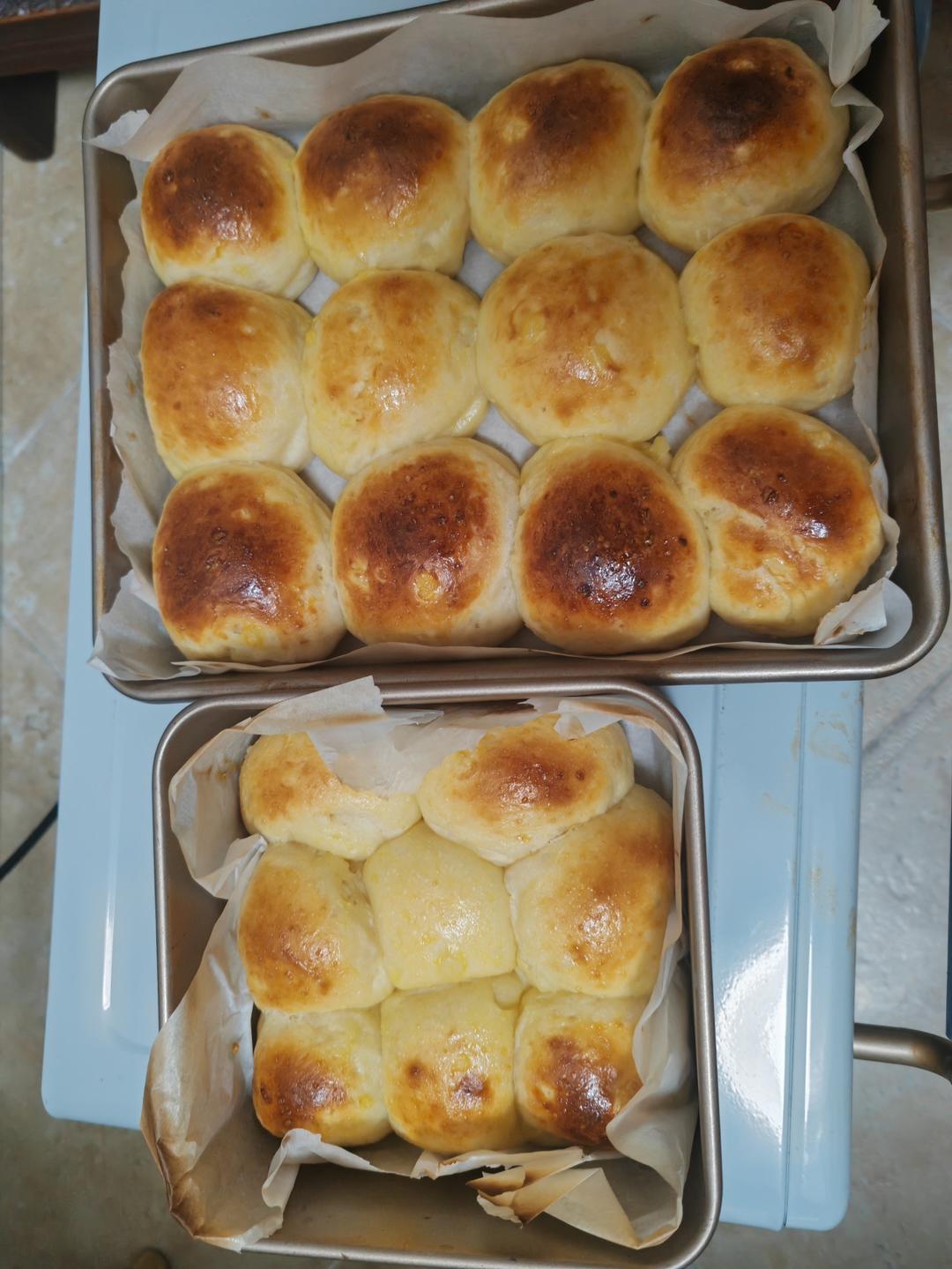 云朵般柔软的土豆餐包