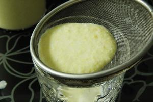 玉米汁瘦身玉米奶昔的做法 步骤13