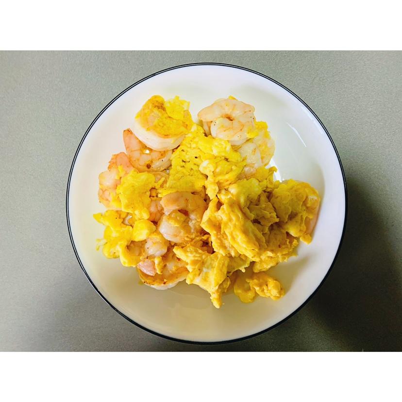 鲜香嫩滑的 虾仁滑蛋