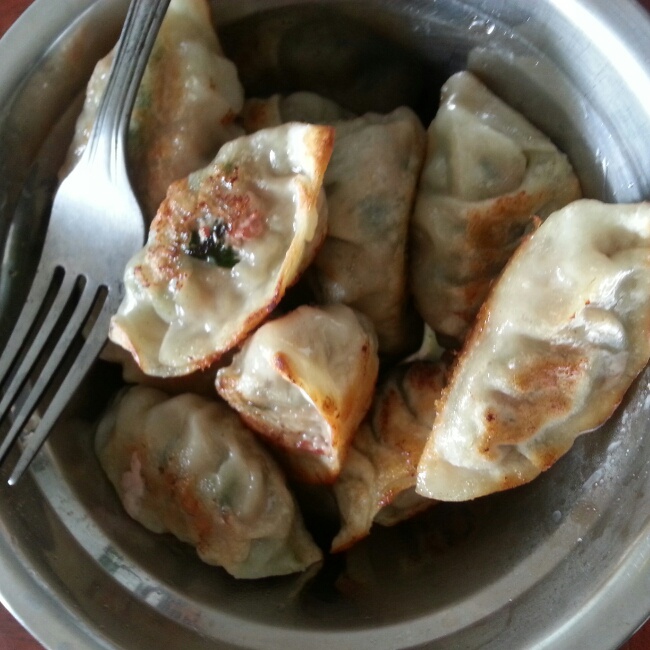 水煎饺子