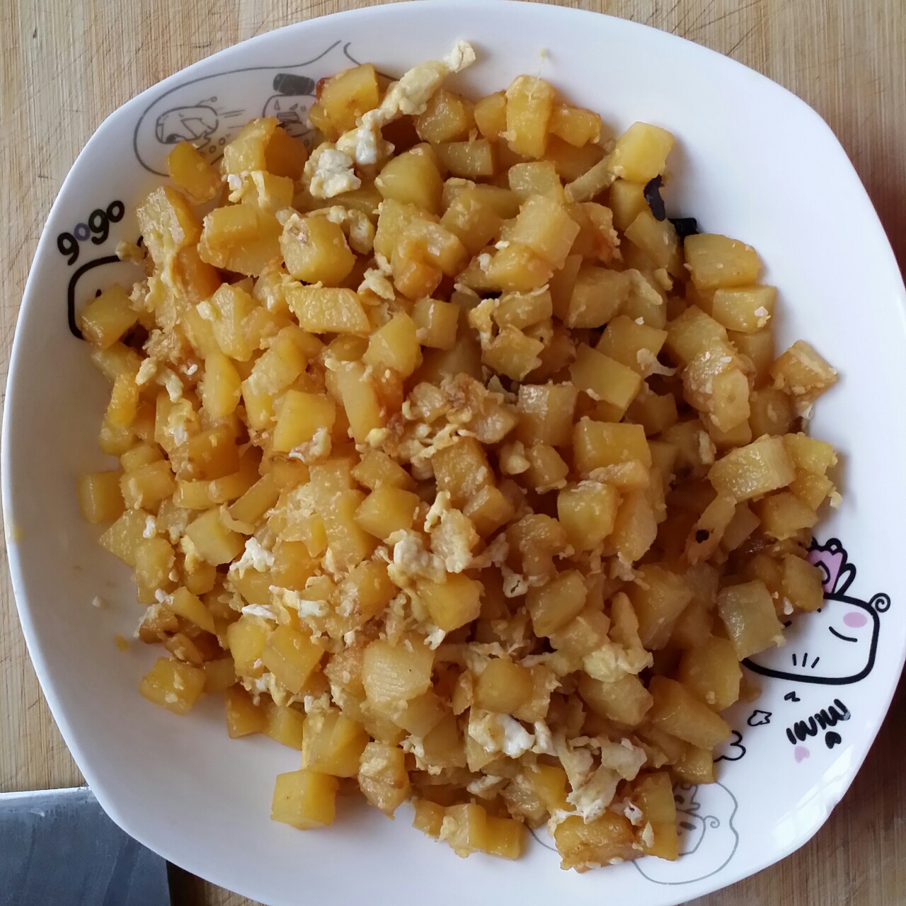 土豆丁炒鸡蛋