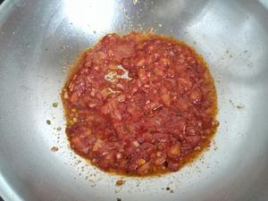 茄汁鸡丸浓汤面的做法 步骤9
