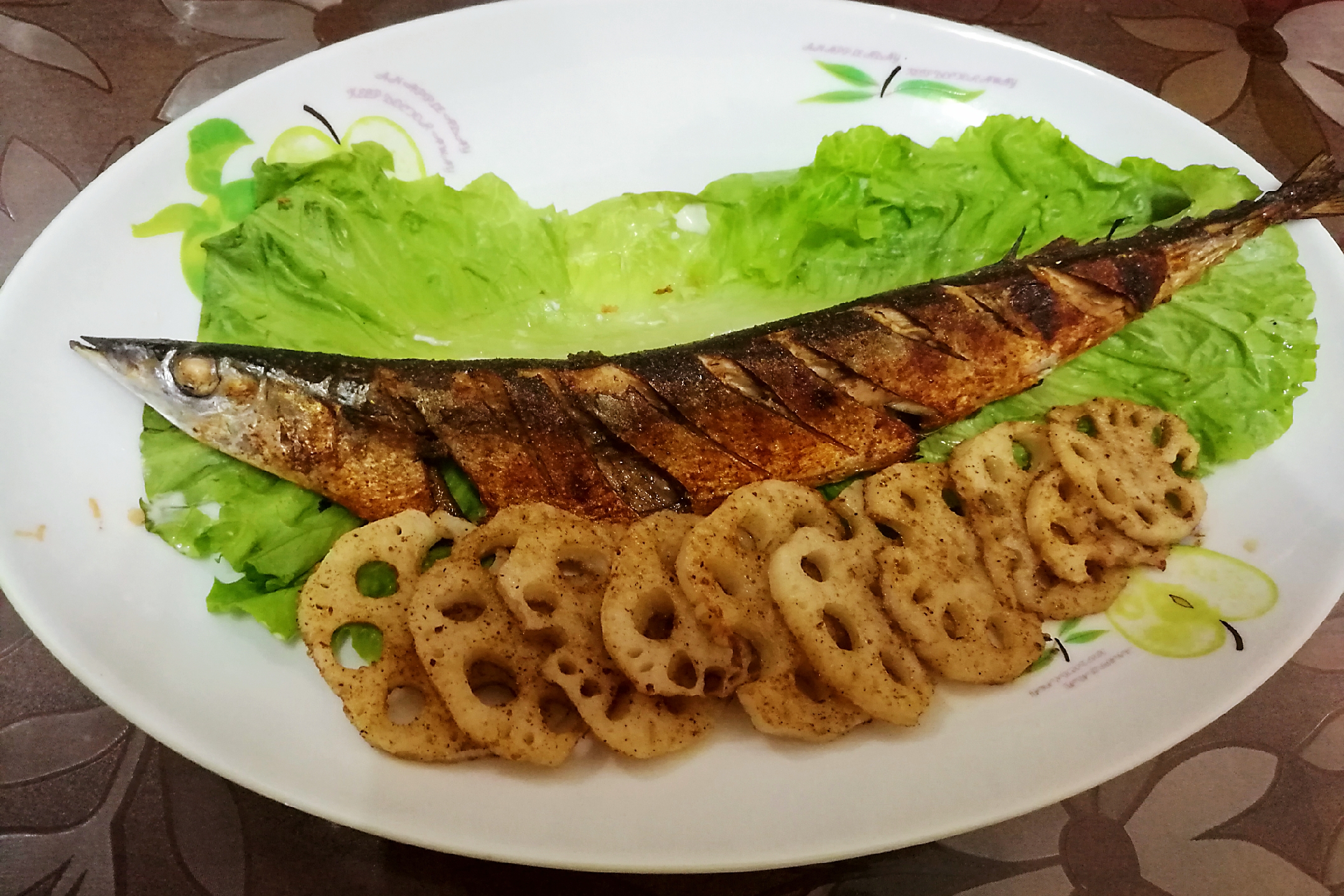 烤秋刀鱼（日式做法/孜然烧烤做法）