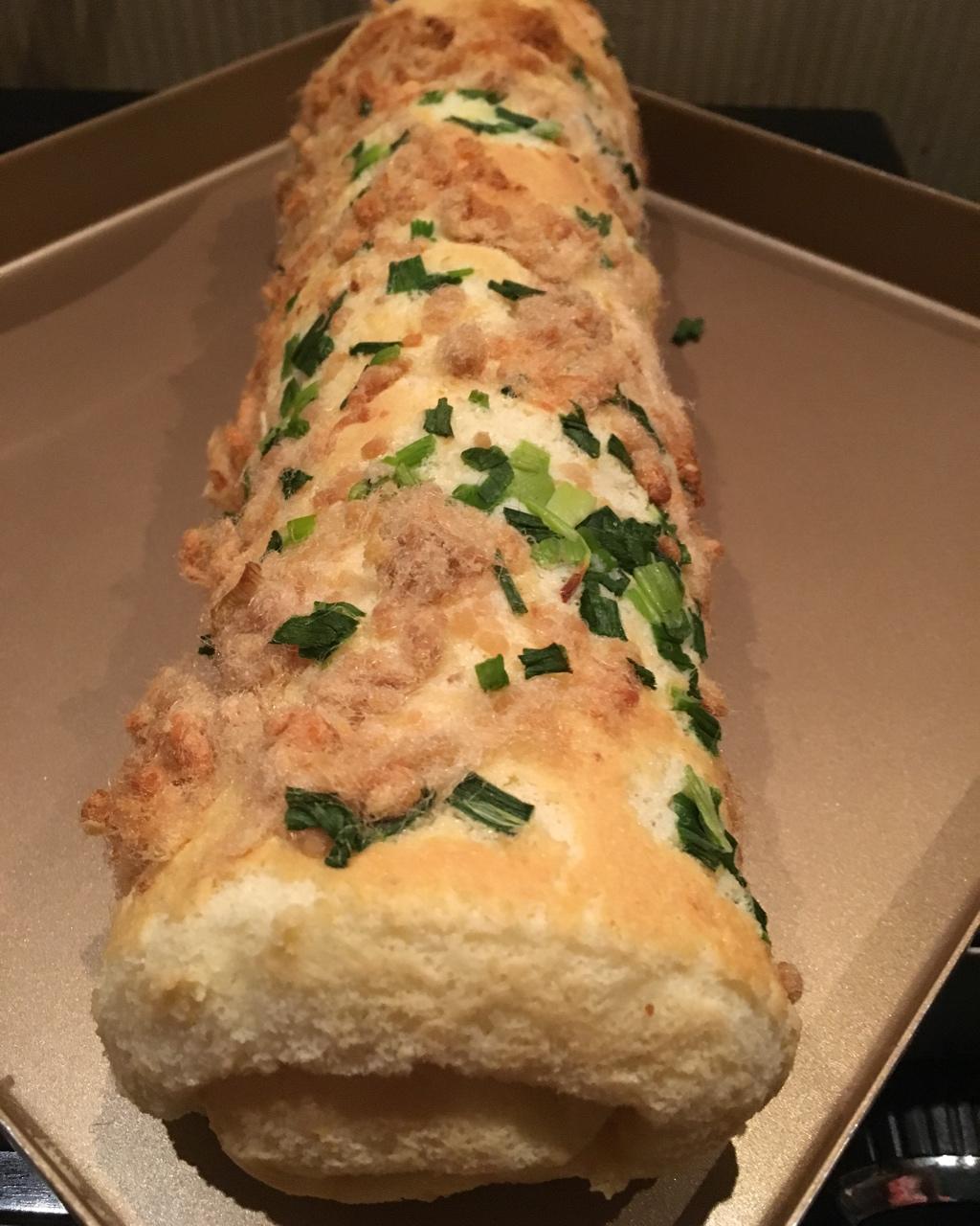 香葱肉松蛋糕卷